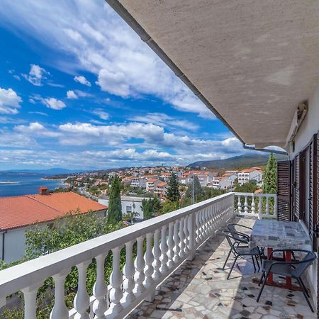 3 Bedroom Awesome Apartment In Novi Vinodolski Exterior foto