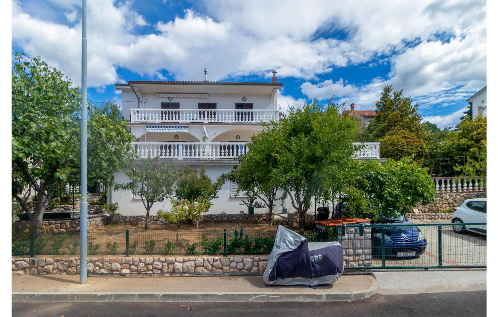 3 Bedroom Awesome Apartment In Novi Vinodolski Exterior foto