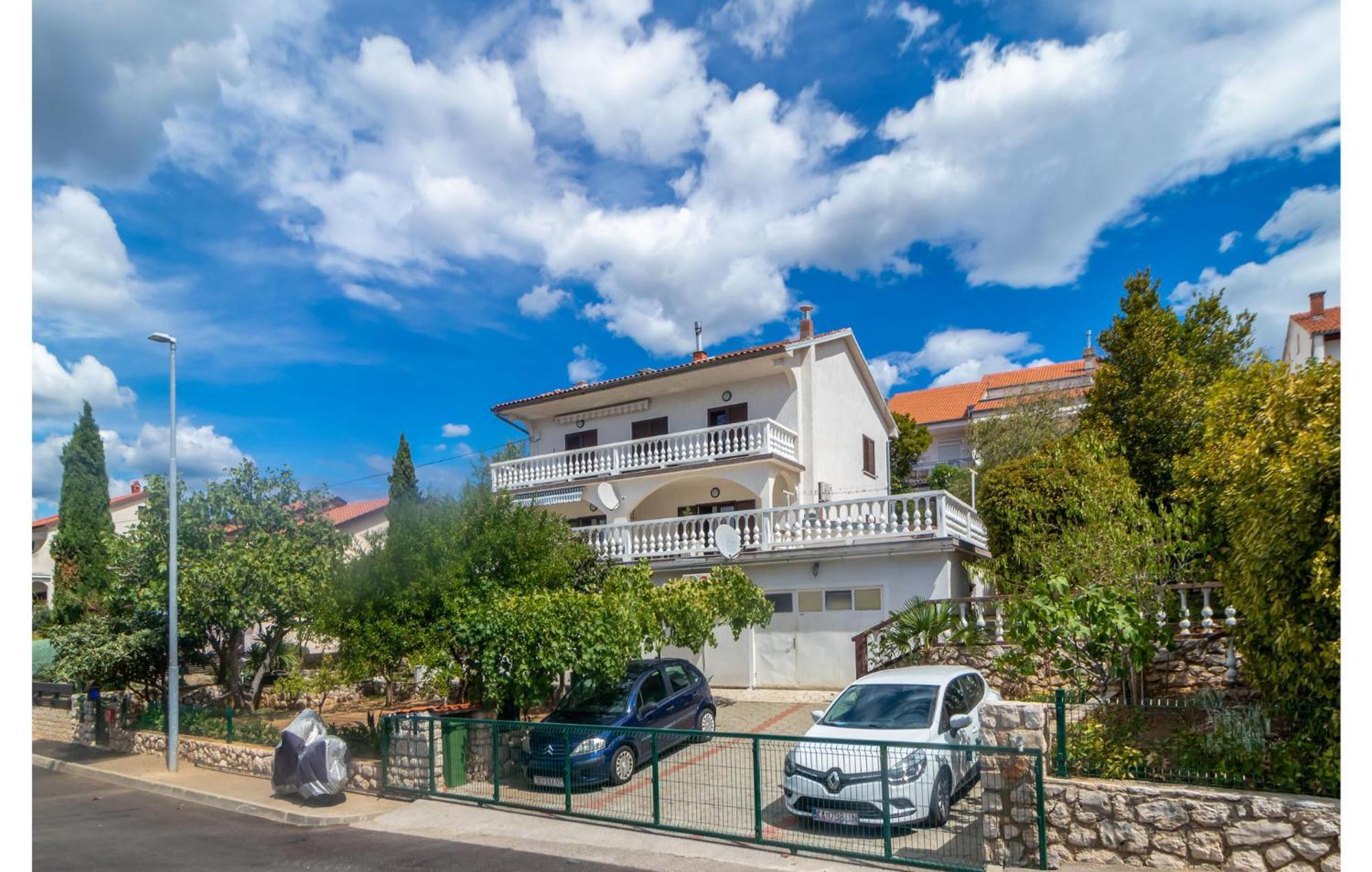 3 Bedroom Awesome Apartment In Novi Vinodolski Exterior foto